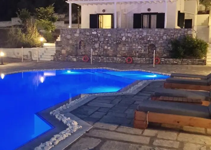 Aparthotel Lithanemon 4*