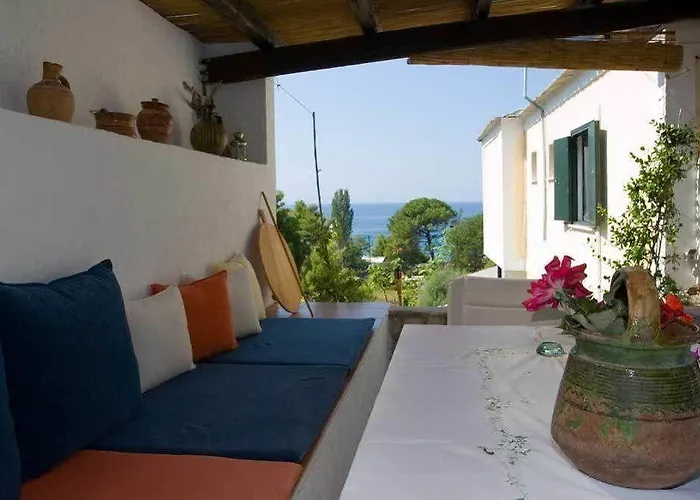 Aparthotel Lithanemon 4*