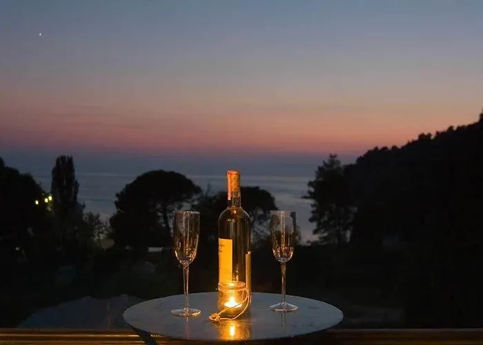 Lithanemon Aparthotel