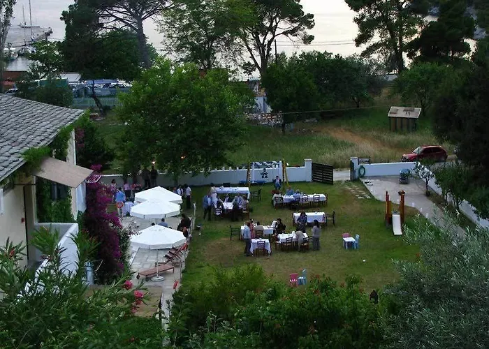 Aparthotel Lithanemon